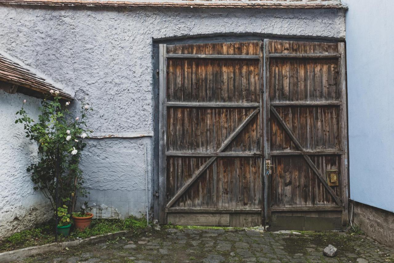 The Dream House Of Racos